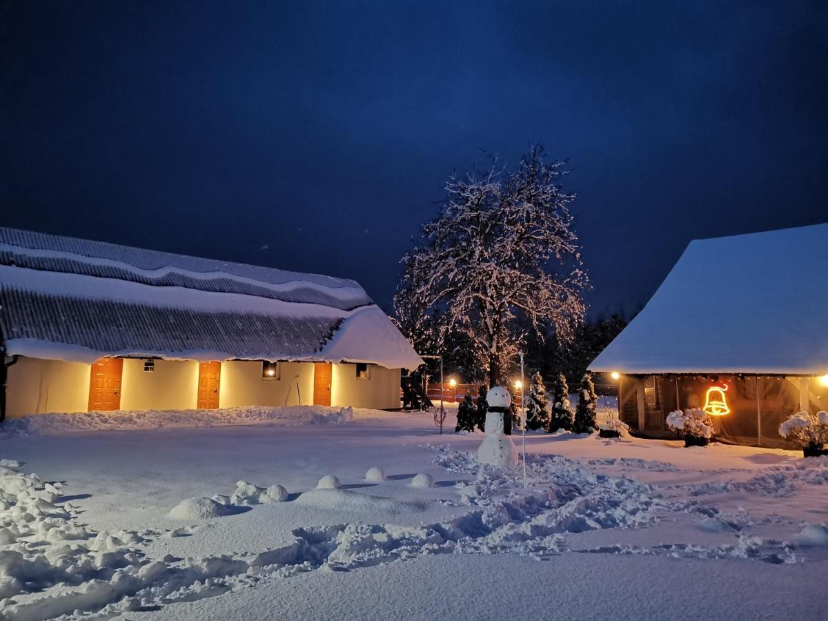 Ferienwohnung Agrochalupki Korczowa Exterior foto