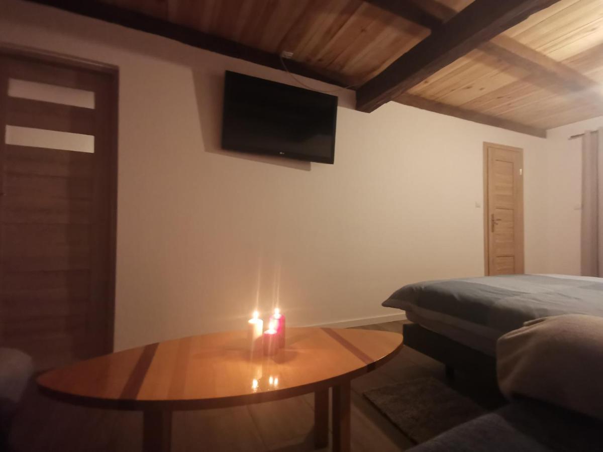 Ferienwohnung Agrochalupki Korczowa Exterior foto