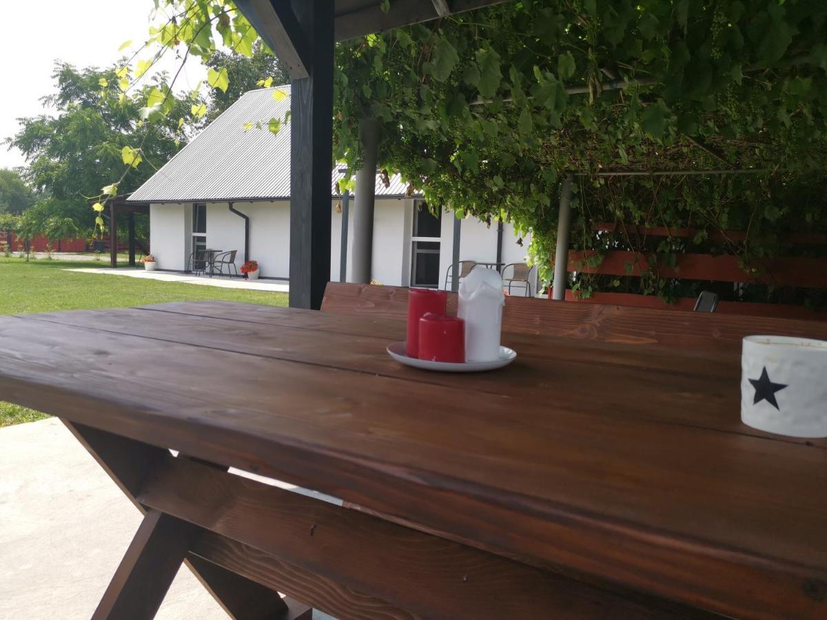 Ferienwohnung Agrochalupki Korczowa Exterior foto
