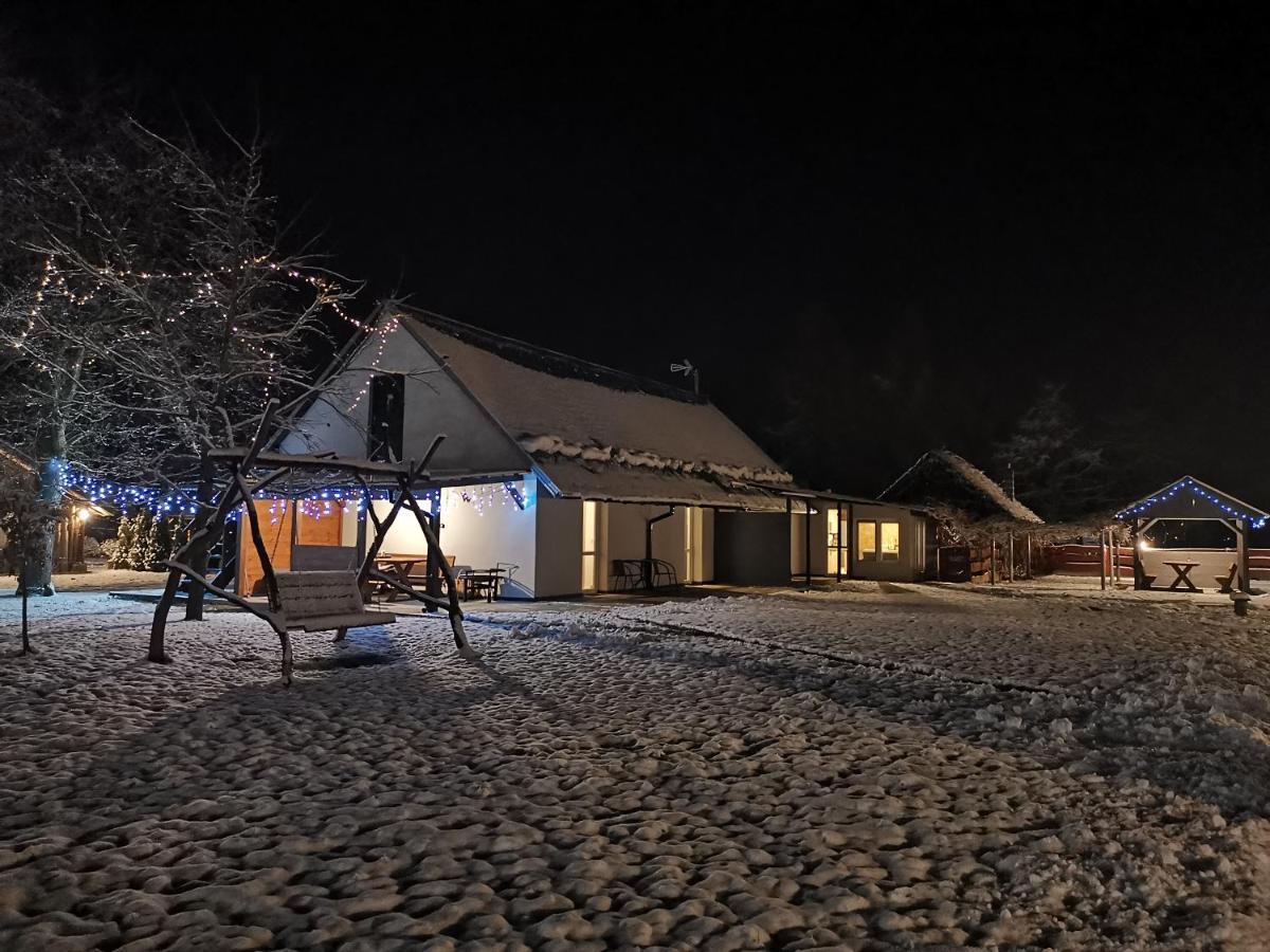 Ferienwohnung Agrochalupki Korczowa Exterior foto