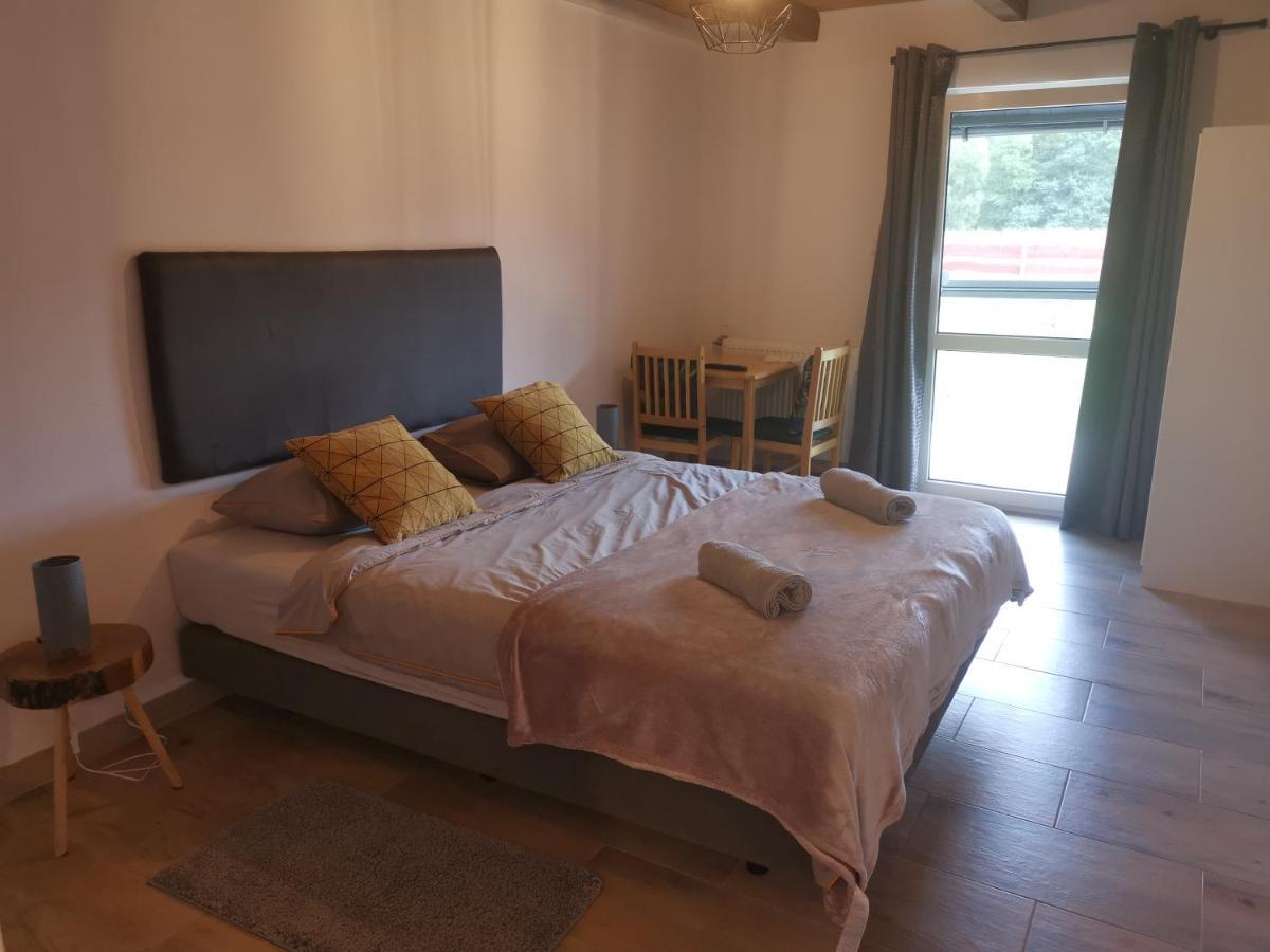 Ferienwohnung Agrochalupki Korczowa Exterior foto